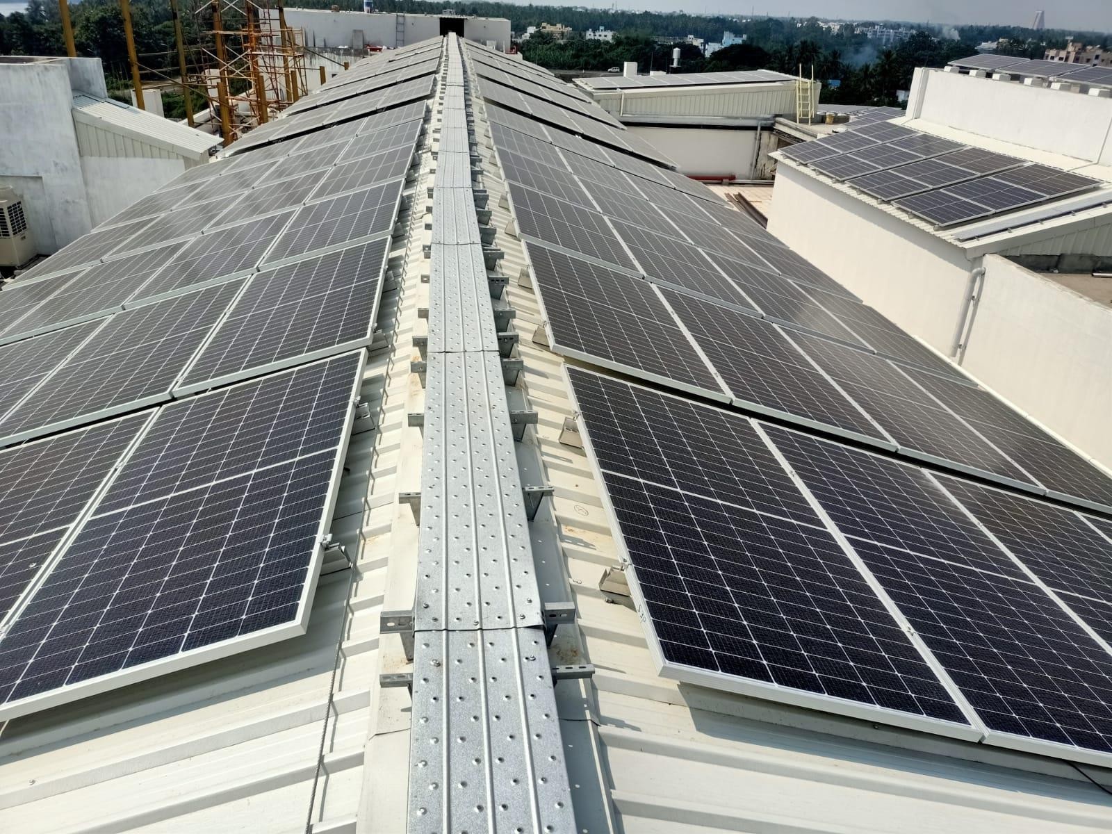 GVN Riverside Hospital – Sheet Roof Installation